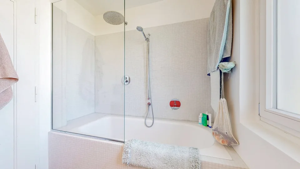 Habitation spacieuse avec jardin de rêve à Spiegel !
