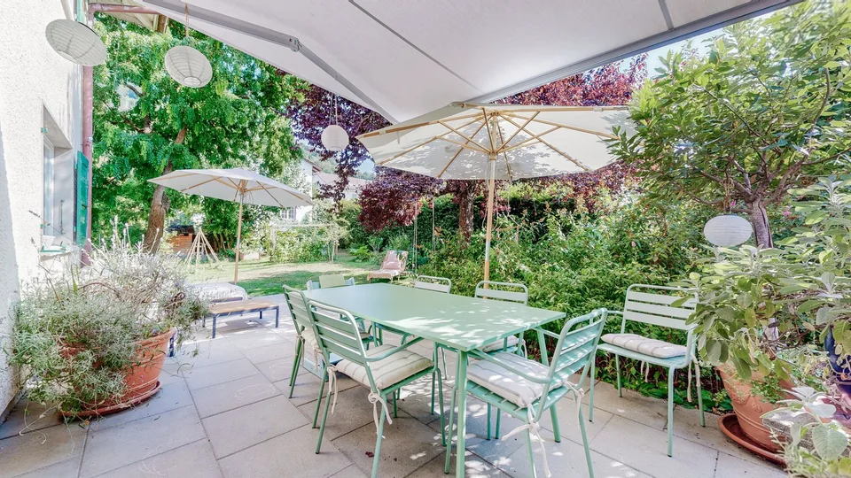 Habitation spacieuse avec jardin de rêve à Spiegel !