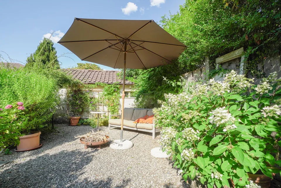 Habitation spacieuse avec jardin de rêve à Spiegel !