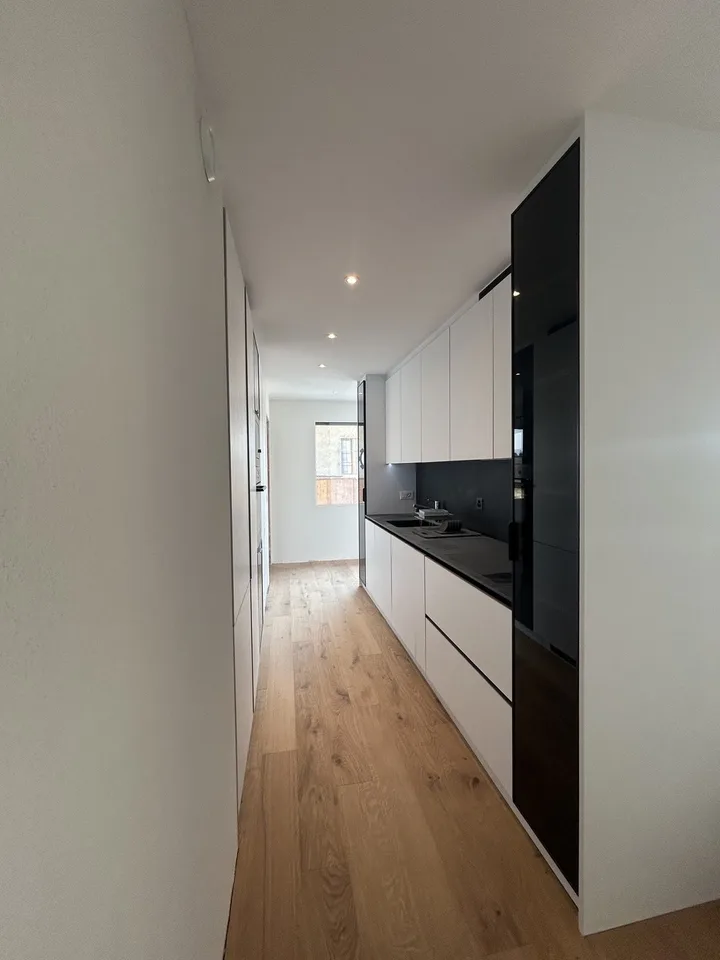CORCELLES A VENDRE VILLA CONTIGÜE DE 5,5 PCES DISPONIBLE DE SUITE