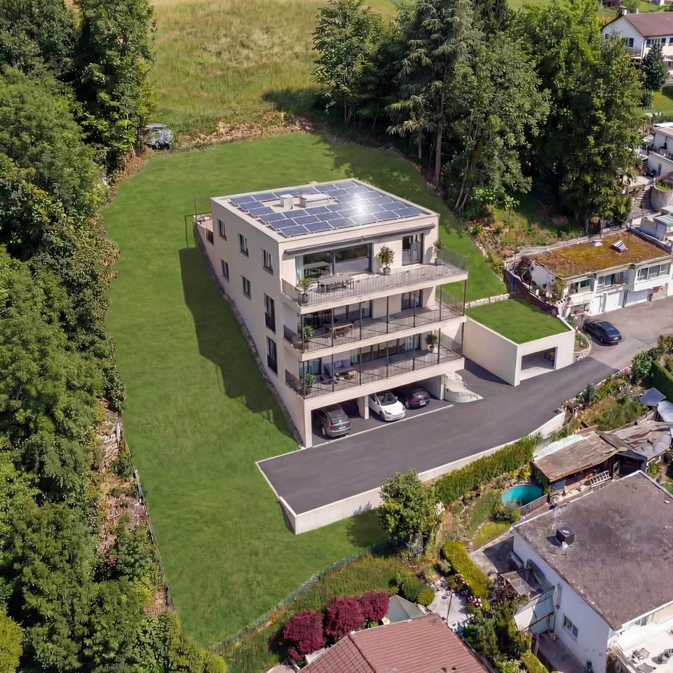 Appartamento di 3,5 locali con terrazza di 32 m², vista lago e opzione di acquisto successiva