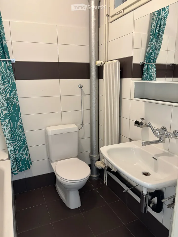 Charmante 3 Zimmer Wohnung in Feldbrunnen, sofort verfügbar!