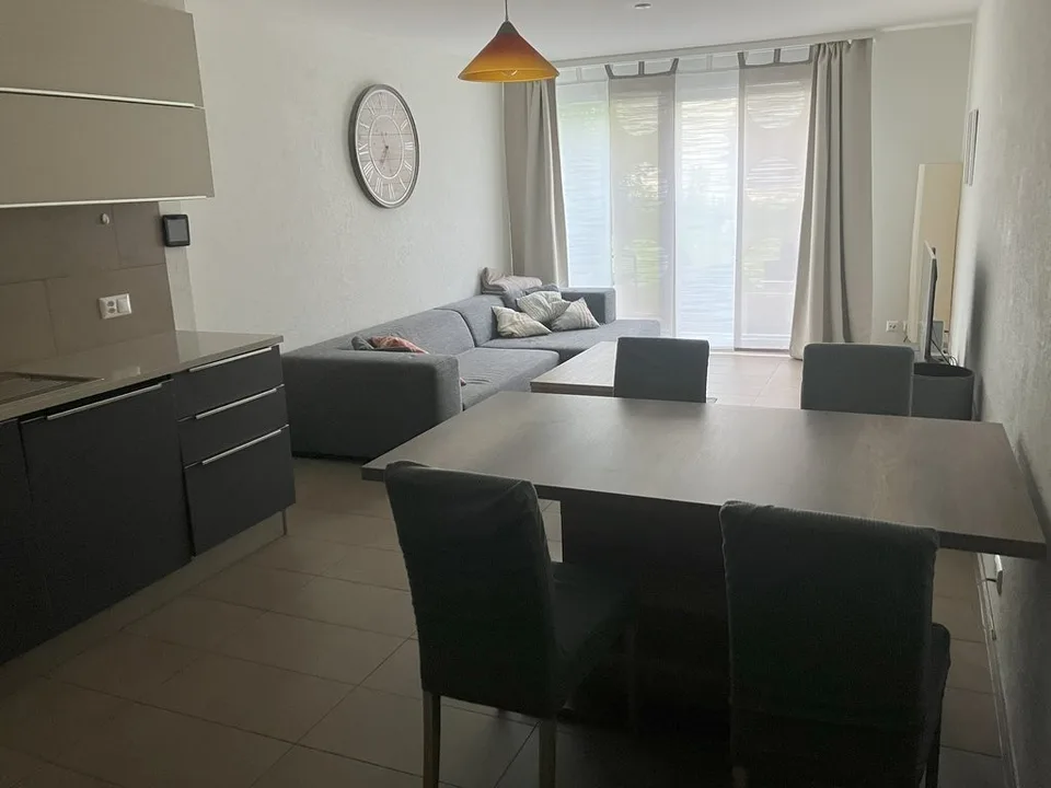 Meraviglioso appartamento con terrazza in un quartiere tranquillo