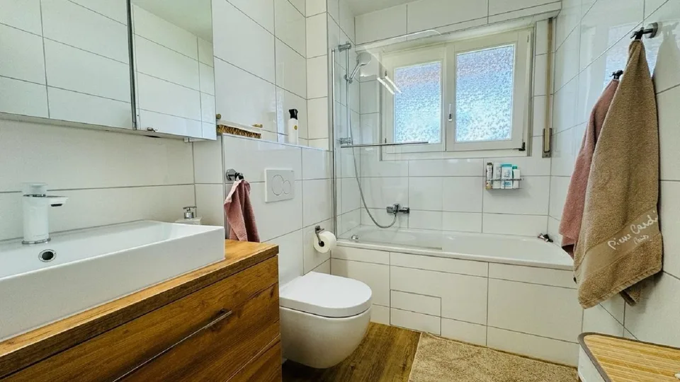 Appartamento di 2 camere accogliente con balcone a Münchenstein disponibile immediatamente!