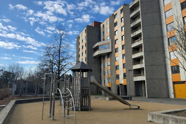 Charmante 3.5-Zimmer-Wohnung mit Balkon im Holenacker-Quartier
