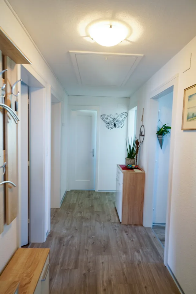 Maison de deux familles charmante avec deux appartements de 4 pièces au centre du village