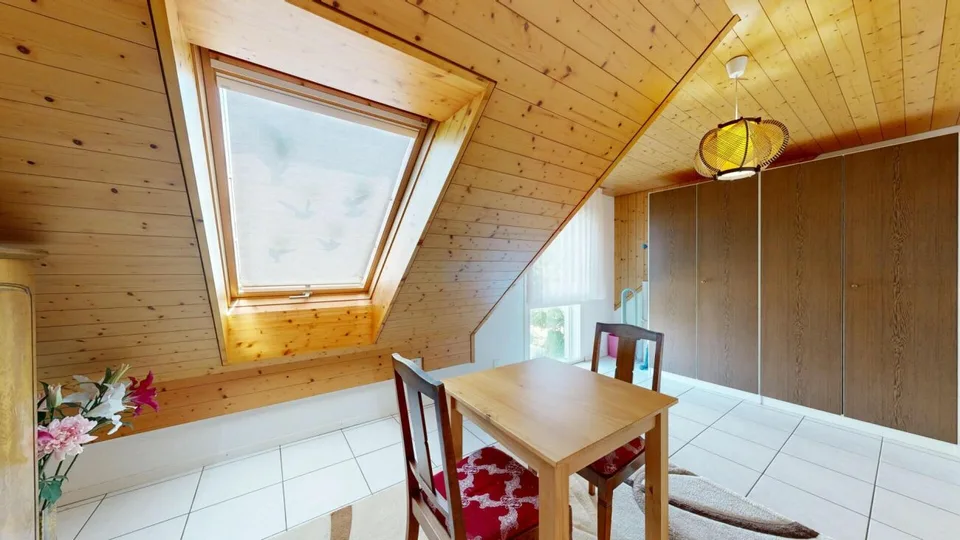 3,5 Zimmer, viel Licht und eine Galerie zum Verlieben