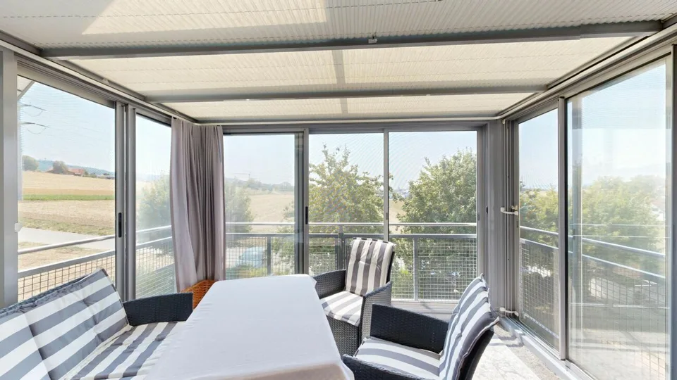 3,5 Zimmer, viel Licht und eine Galerie zum Verlieben