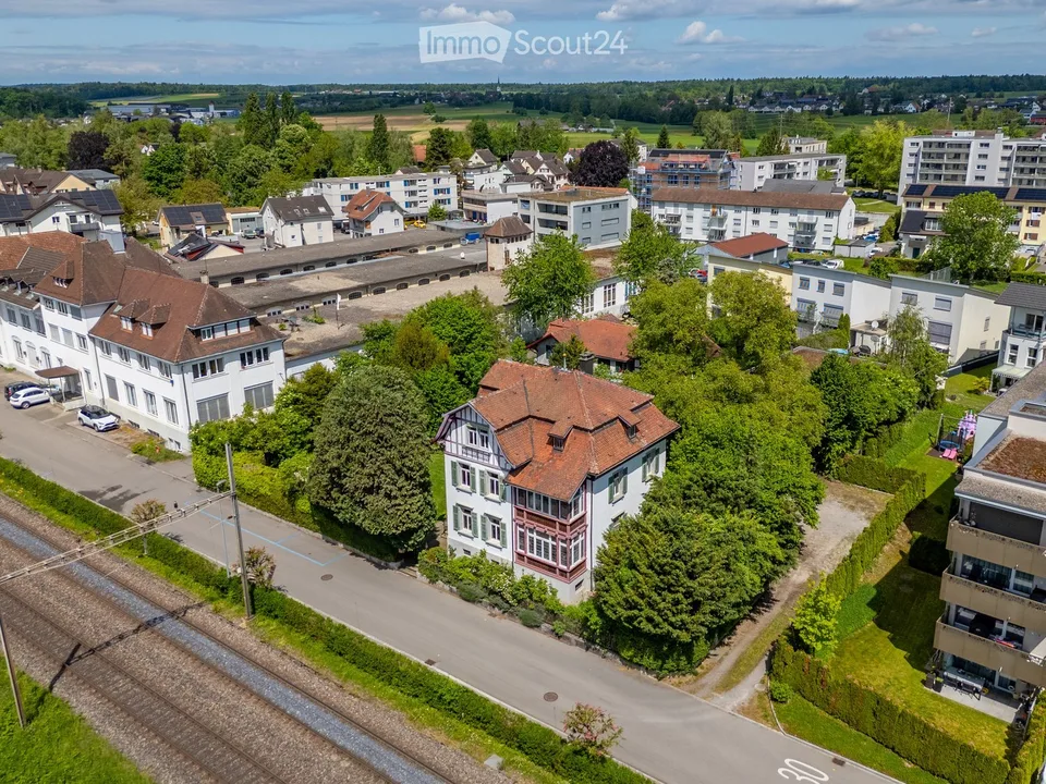 Villa Art Nouveau magnifique avec belle jardin