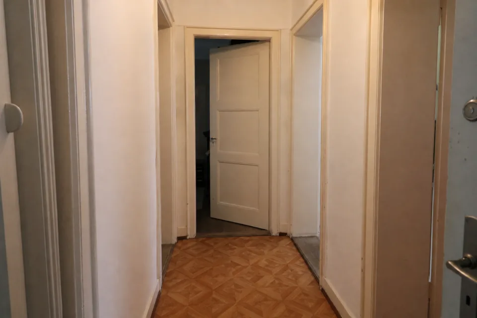 Près de Bad. Gare dans le quartier de Rosental - maison multifamiliale dans un emplacement bien desservi