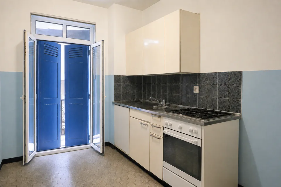 Près de Bad. Gare dans le quartier de Rosental - maison multifamiliale dans un emplacement bien desservi