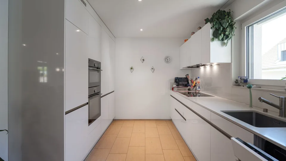 Elegant 4.5-room apartment with great attention to detail in Glattfelden