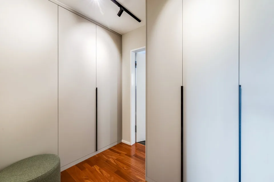 Exclusive 4.5-room apartment with direct lift access in prime location in Allschwil