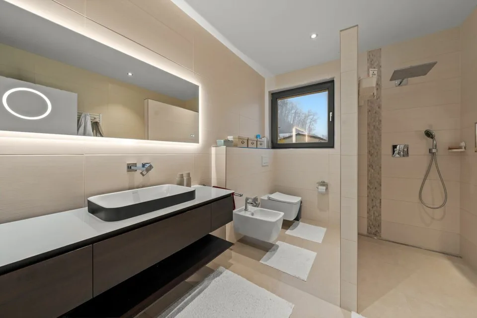 Luxurious 7.5 room single-family house with plenty of space