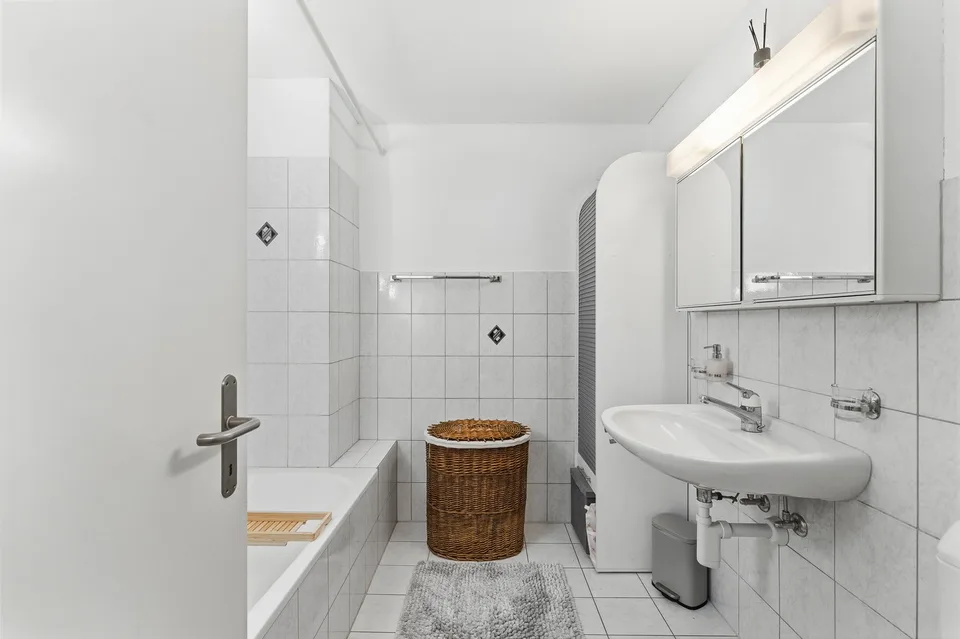 L'occasion de l'année ! Maison de rangée de 5,5 à 6,5 pièces maintenant drastiquement réduite !