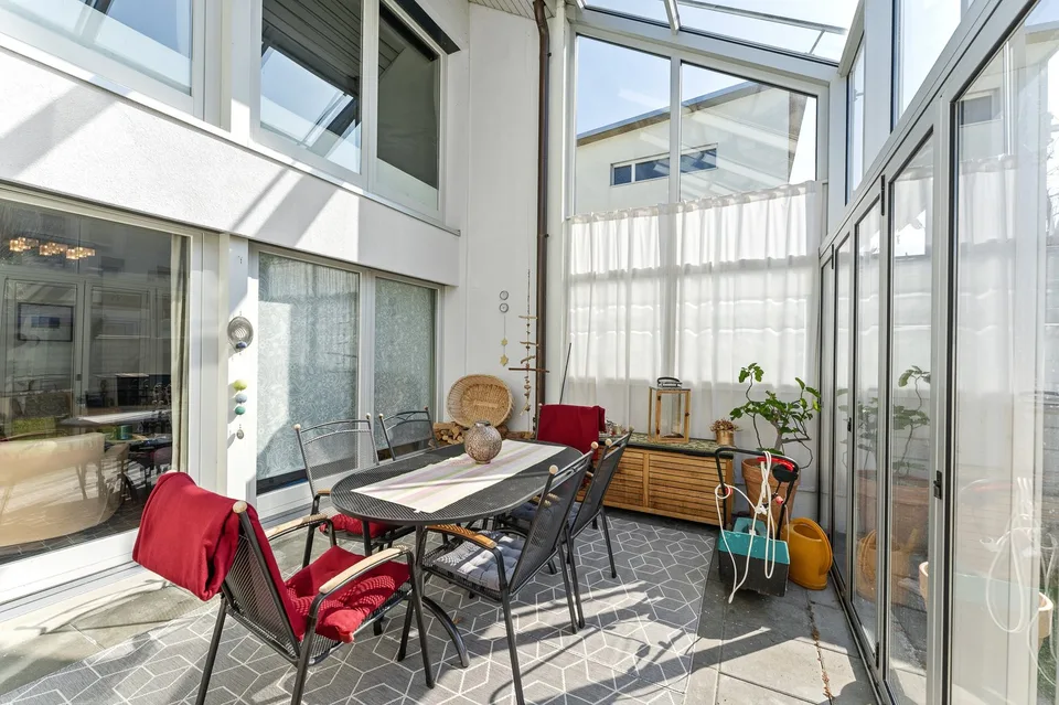 L'occasion de l'année ! Maison de rangée de 5,5 à 6,5 pièces maintenant drastiquement réduite !