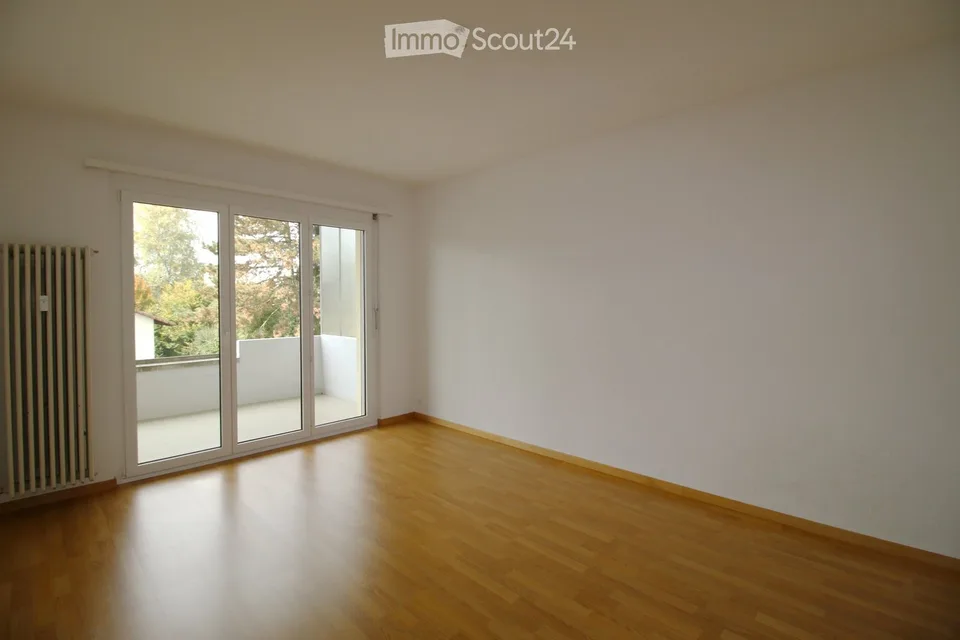 Bright 3-room apartment with balcony in Gümligen