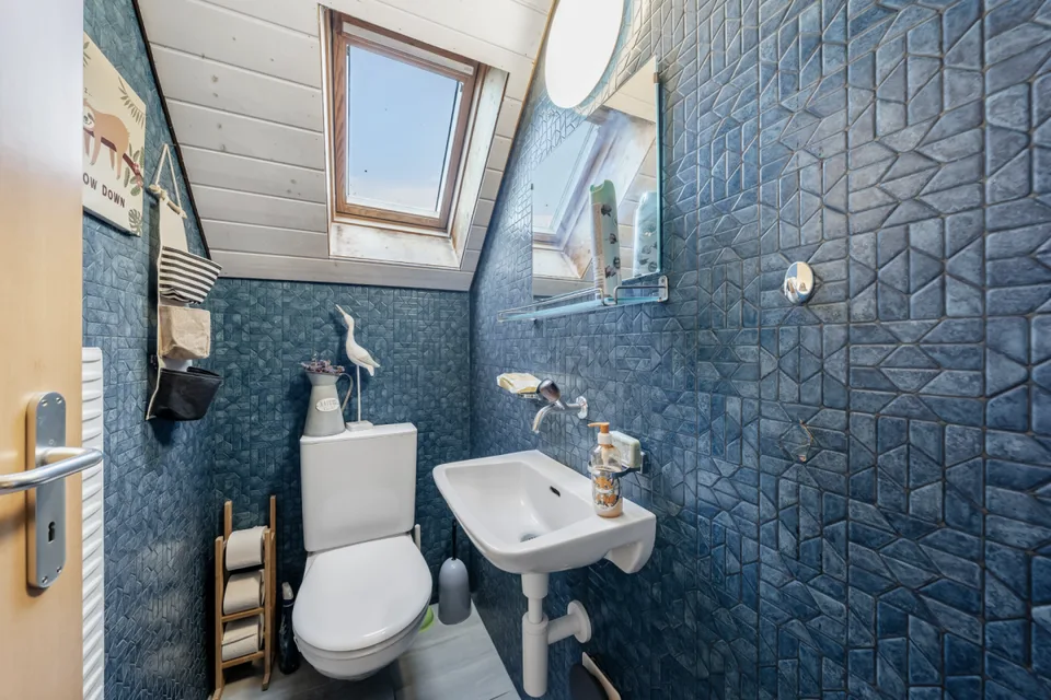 Bella casa con appartamento indipendente e terreno di 4'500 m2