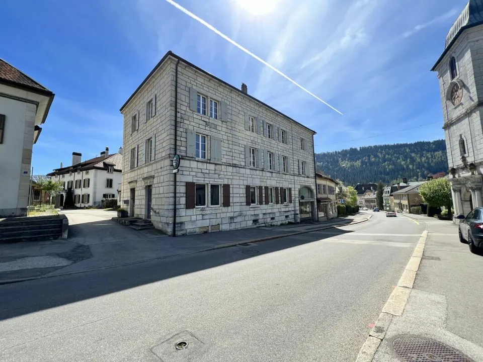 Superbe immeuble avec un très bon rendement de 6.2%