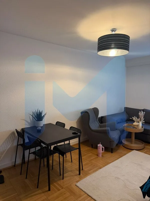 Appartement de 4 pièces au 1er étage situé à Acacias 1227