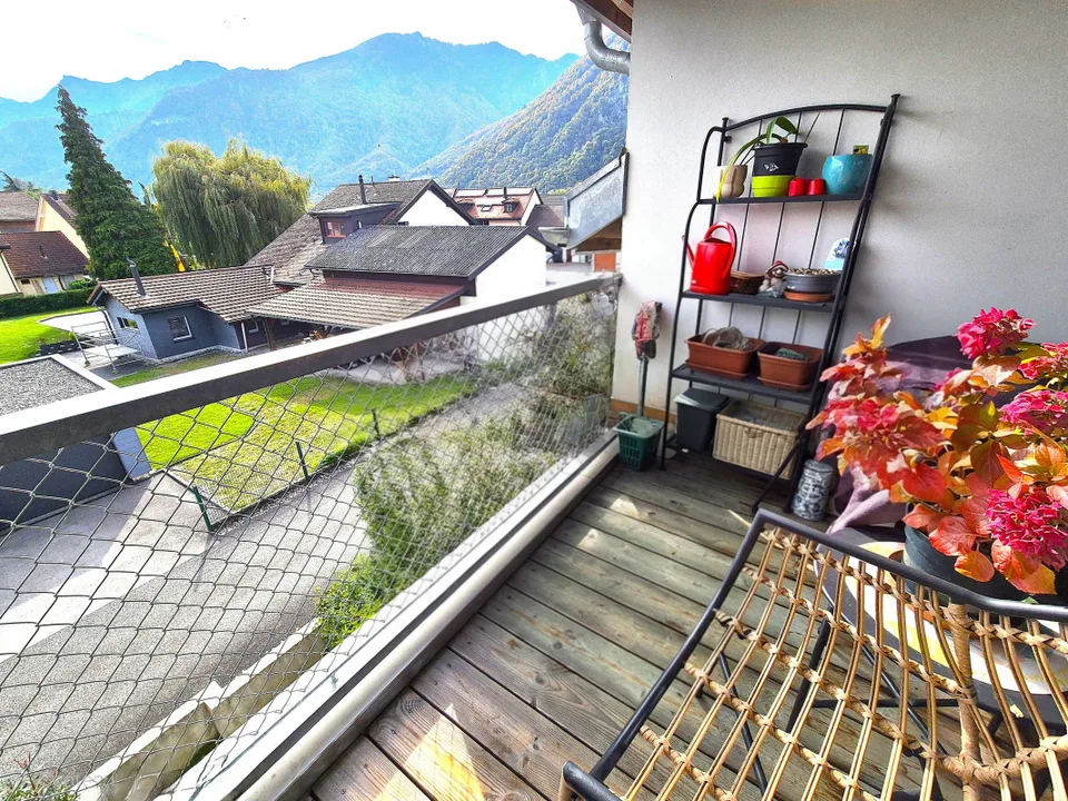 Superb Minergie attic duplex of 4.5 rooms, just a stone's throw from the lake