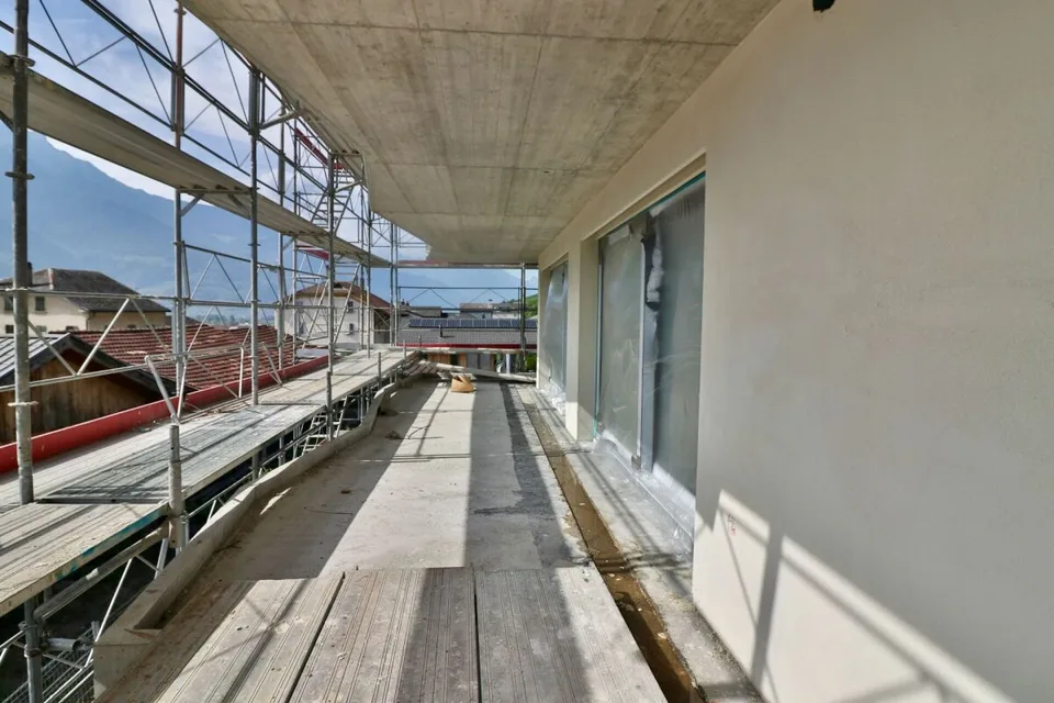 LEYTRON - DIE RICHTIGE BALANCE, 3,5 ZIMMER NEU - TERRASSE VON 50,5 m²