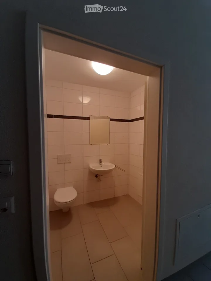 Office for rent on the ground floor – Porrentruy, Rue Joseph-Trouillat