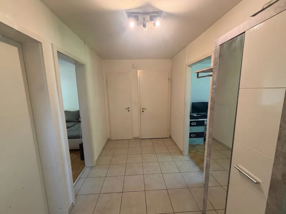 Appartamento accogliente di 3,5 locali con balcone a Reinach BL