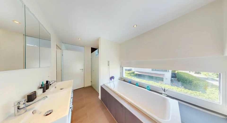 Sun from morning to evening! Your new home with attic terrace