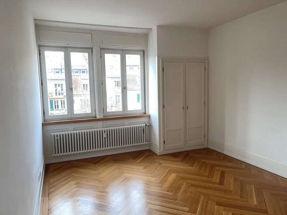 3- bis 4-Zimmer Wohnung an sehr guter Stadtlage, Monbijoustr 30, Bern