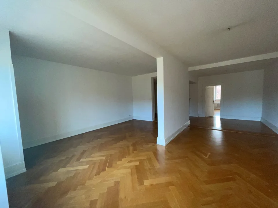 3- bis 4-Zimmer Wohnung an sehr guter Stadtlage, Monbijoustr 30, Bern