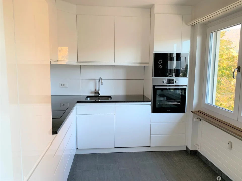 Sonnige 4.5-Zimmerwohnung im Quartier Mett, Biel