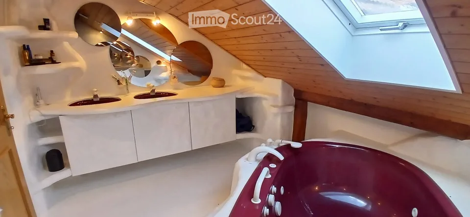 Grosszügige 2,5-Zimmer-Wohnung zur Untermiete