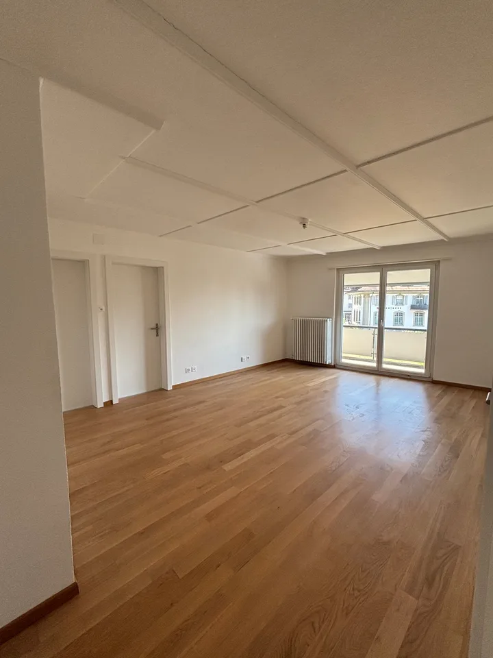 Appartement 4 pièces lumineux avec balcon à Herzogenbuchsee – disponible immédiatement