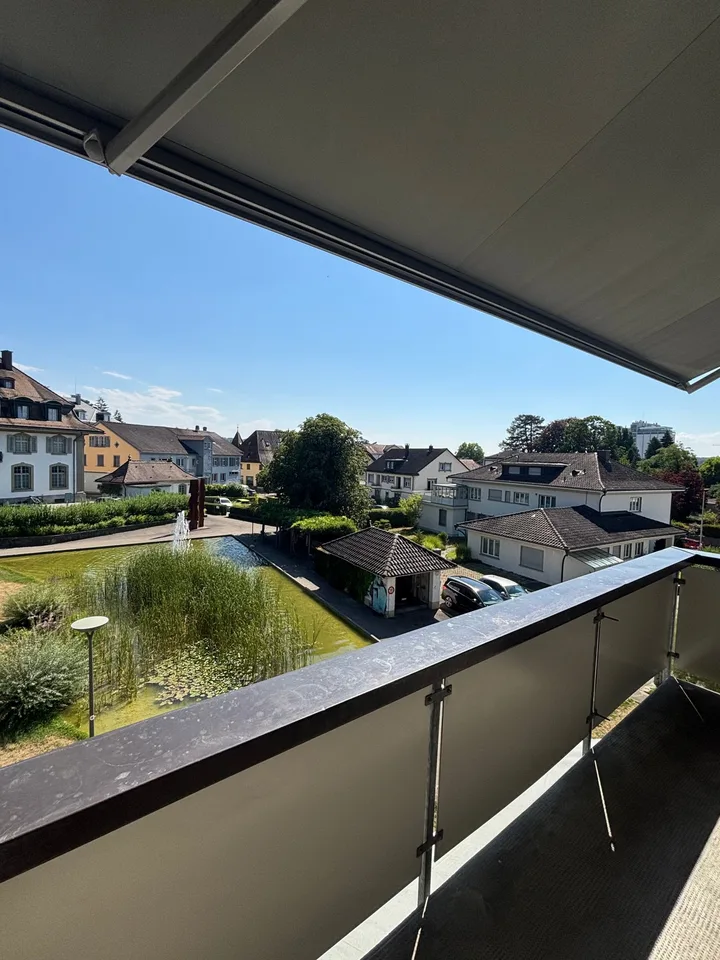 Appartement 4 pièces lumineux avec balcon à Herzogenbuchsee – disponible immédiatement