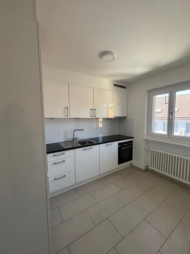 Appartement 4 pièces lumineux avec balcon à Herzogenbuchsee – disponible immédiatement