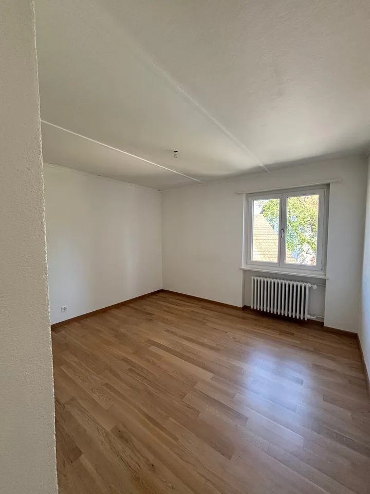 Appartement 4 pièces lumineux avec balcon à Herzogenbuchsee – disponible immédiatement