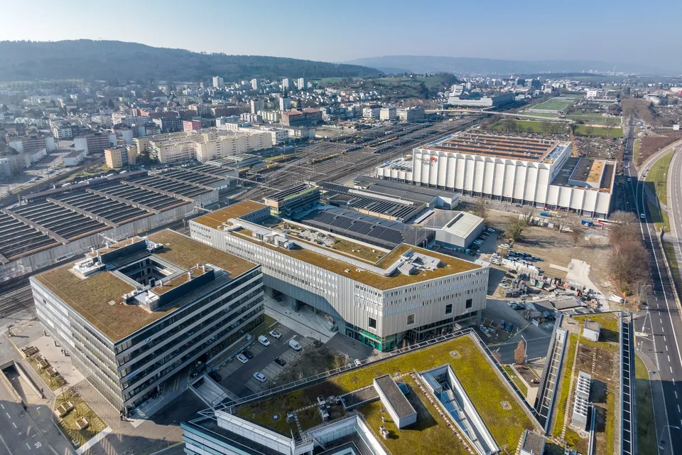 Einziehen & durchstarten – hochwertige Bürofläche im West-Log