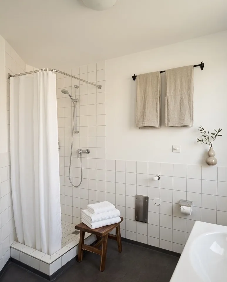 Spacious 4.5-room apartment with balcony in the center of St. Gallen from September 1st