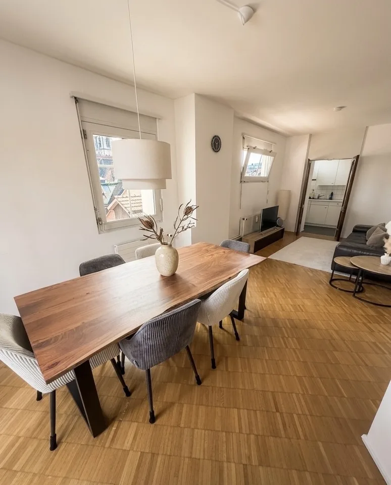 Spacious 4.5-room apartment with balcony in the center of St. Gallen from September 1st