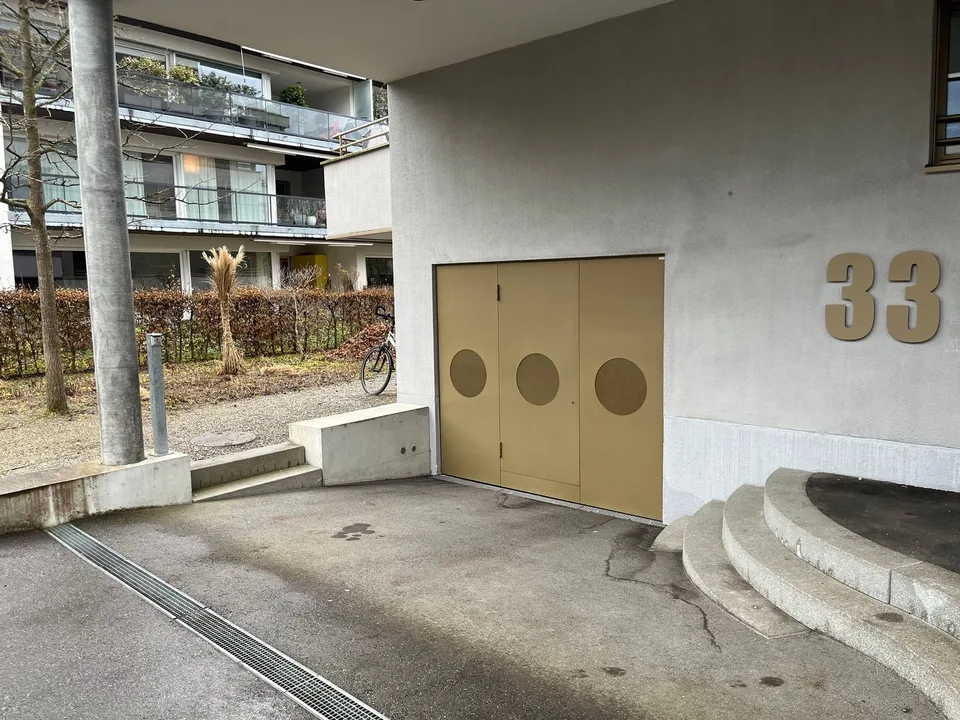 Parcheggio sicuro & confortevole in garage sotterraneo