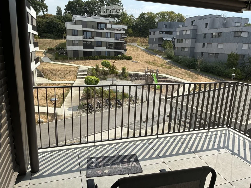 Magnificent 2.5-room new apartment with balcony in Crissier
