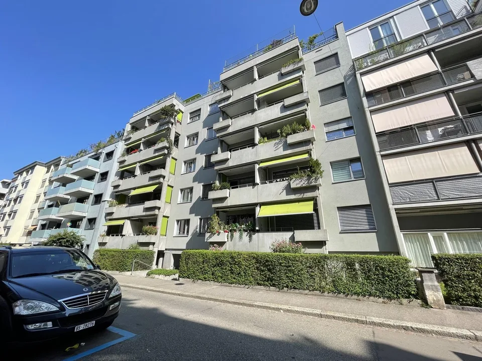 Moderne 3.5-Zi.-Wohnung im Matthäusquartier