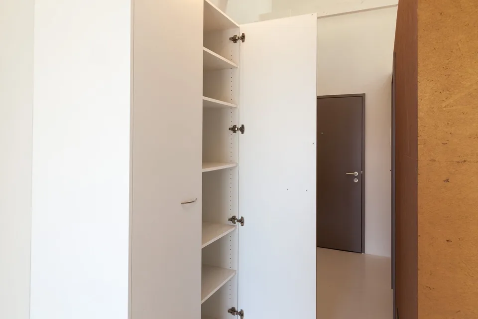 2.5-room apartment with large seating area including parking space