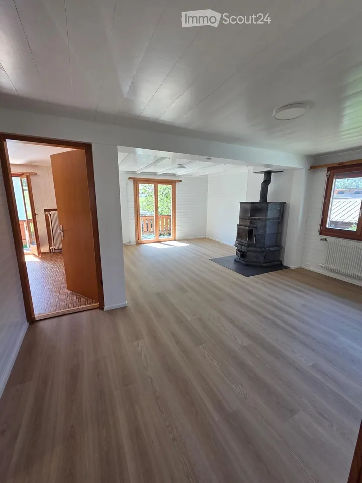 Vollständig renoviertes Einfamilienhaus (ca 160 m²) in Raron – Sofort bezugsbereit