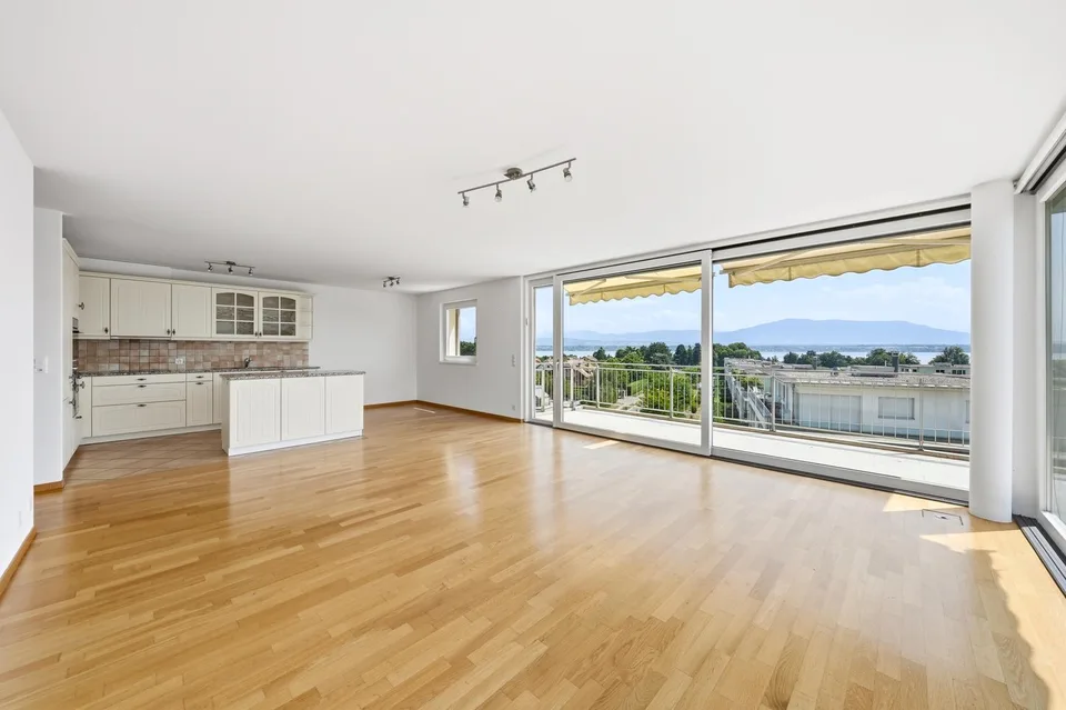 Appartamento di 4.5 locali con vista lago a Coppet