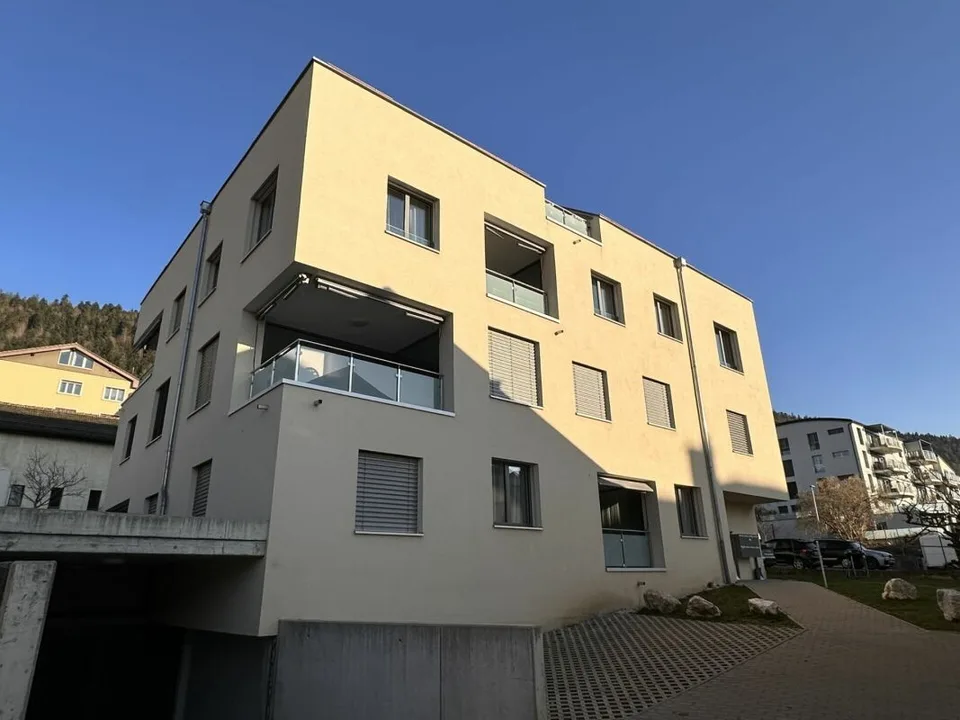 Bel appartement moderne de 4.5 pièces au 1er étage - Rue de l'Épervier 3A, Cernier
