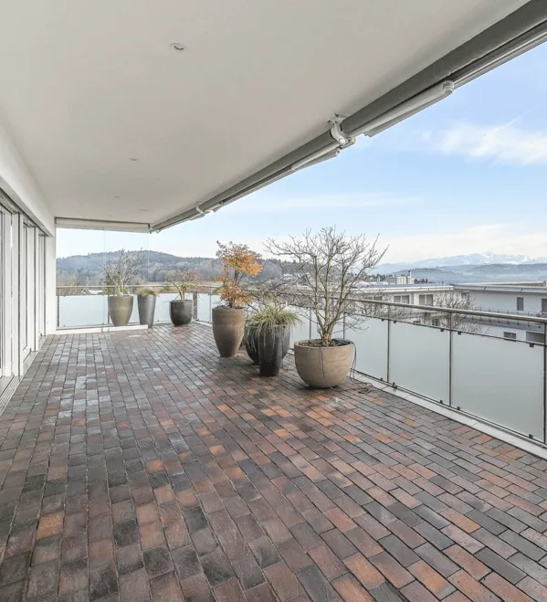 Exklusive 4½-Zimmer-Attikawohnung mit Alpenpanorama in Wil SG
