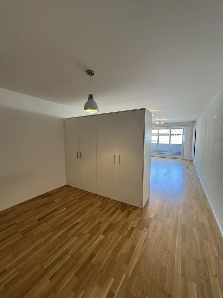 Appartement 2 pièces au centre, situé dans le quartier 4, à louer !