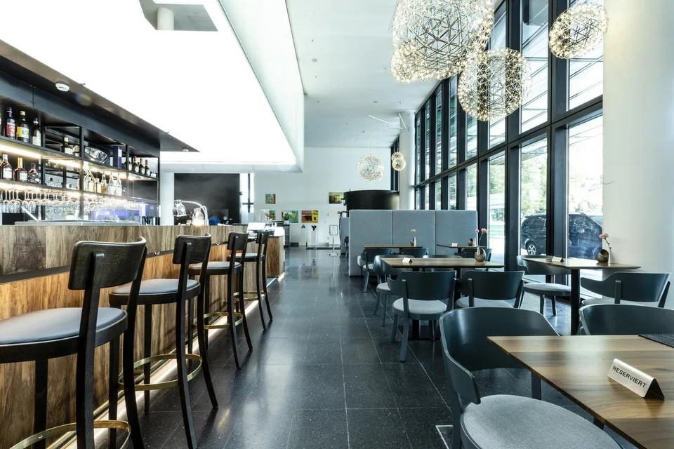 Messeturm Basel - Premium Full Fit-out on the 29th Floor